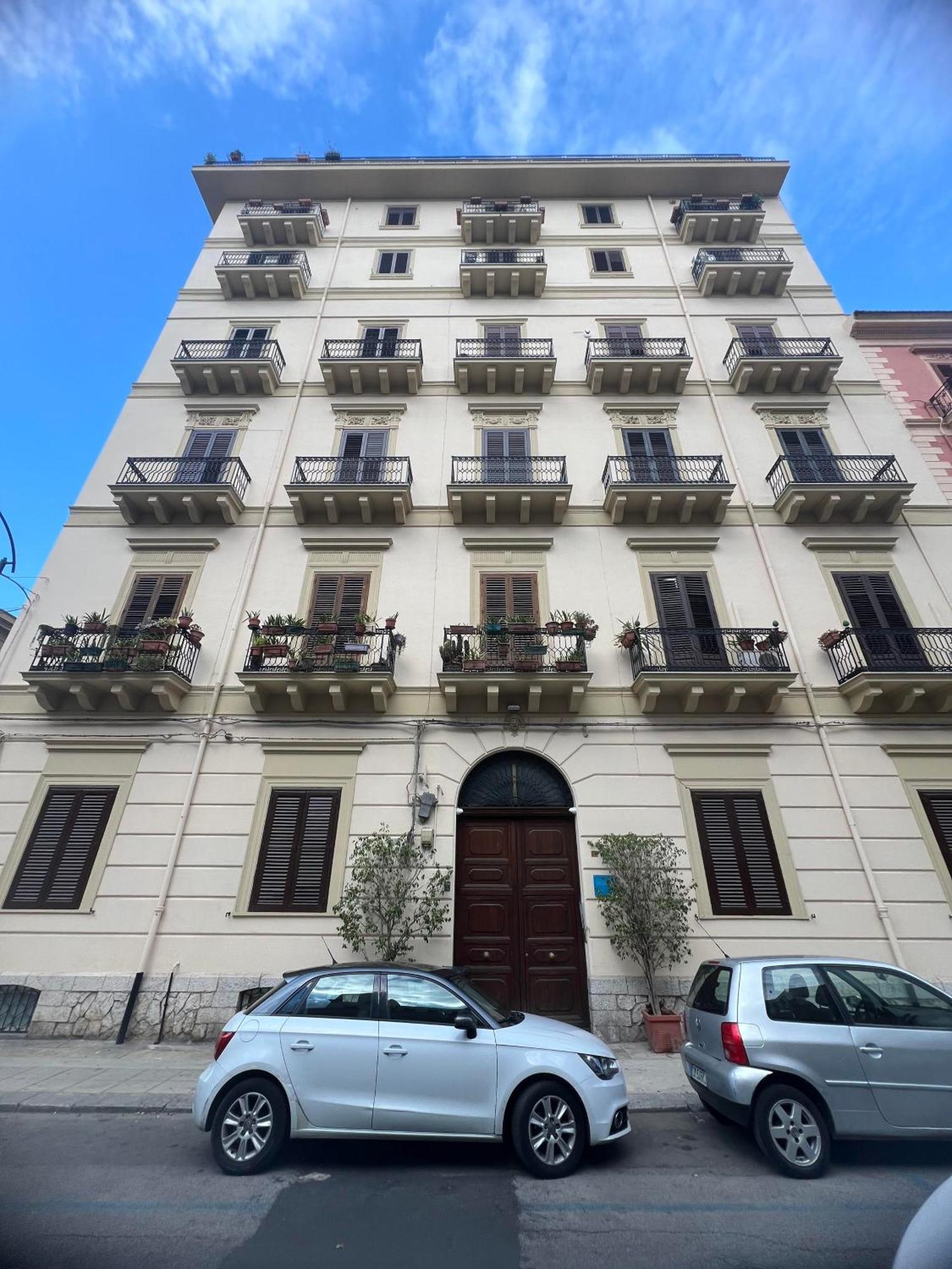 Appartamento con 3 Camere da Letto